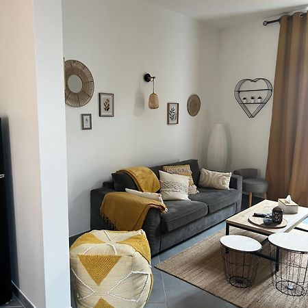 La Jolie Petite Maison Saint-André-les-Vergers Extérieur photo