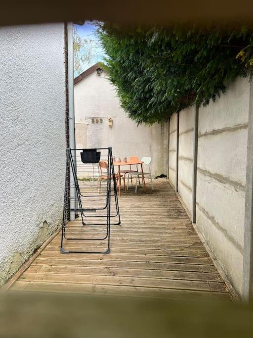 La Jolie Petite Maison Saint-André-les-Vergers Extérieur photo